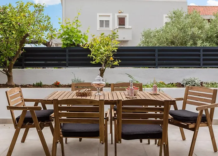 Lemon Tree Luxury, Free Parking *